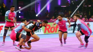thrill of a razor-thin showdown as Jaipur Pink Panthers edge past U Mumba with a 31-29 victory