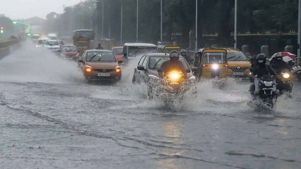 Hyderabad Heavy rains for two days.. Yellow alert