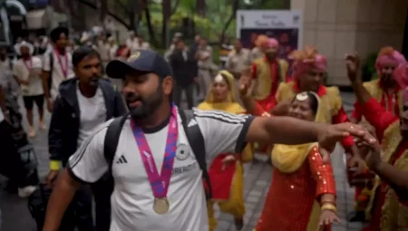 Rohit Sharma: Team India's first step at home... Rohit's dance moves